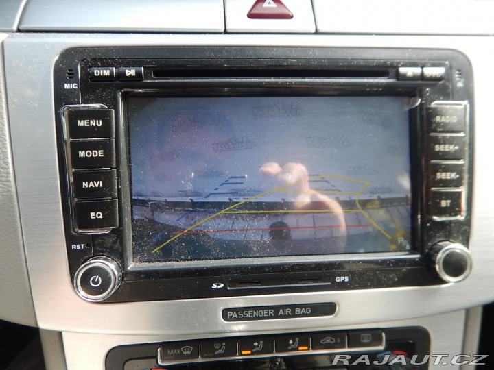 Volkswagen Passat 2.0 TDI, NAVI, DIGIKLIMA 2009