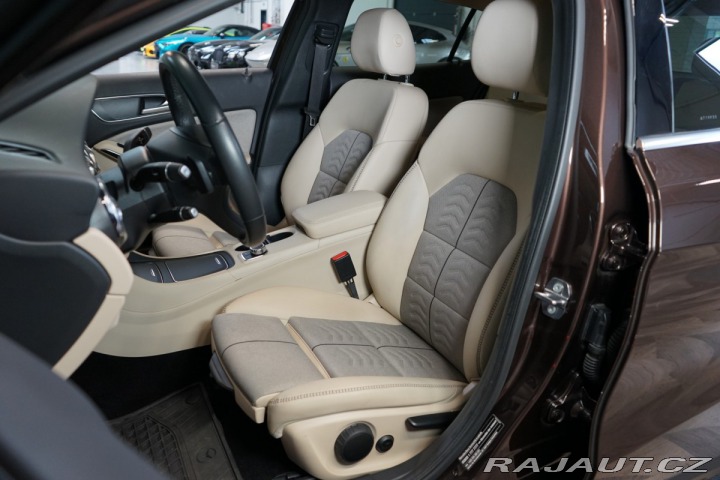 Mercedes-Benz GLA 200d*4M*CAMERA*DISTRONIC 2018