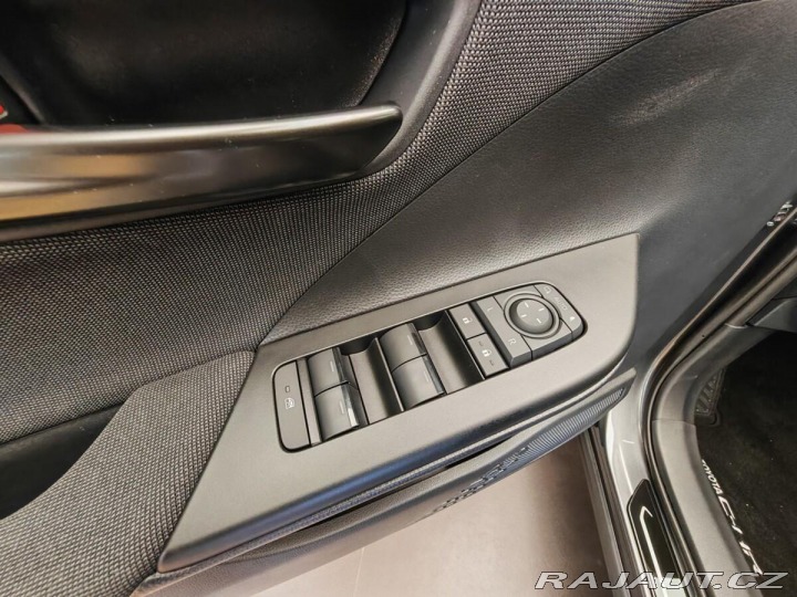 Toyota C-HR 2.0 PHEV 4x2 Style 2024