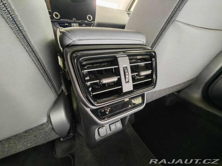 Lexus Ostatní modely NX 350h 2,5 Luxury Panoramic 2024