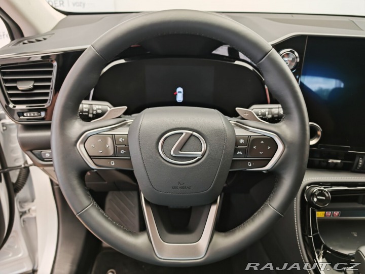 Lexus Ostatní modely NX 350h 2,5 Luxury Panoramic 2024