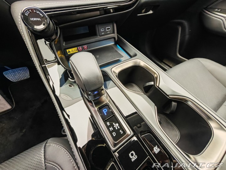 Lexus Ostatní modely NX 350h 2,5 Luxury Panoramic 2024