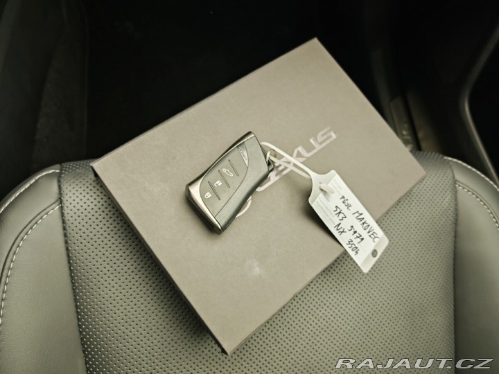 Lexus Ostatní modely NX 350h 2,5 Luxury Panoramic 2024