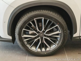 Lexus Ostatní modely NX 350h 2,5 Luxury Panoramic 2024