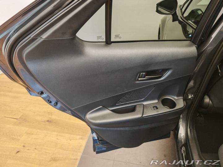 Toyota C-HR 2.0 PHEV 4x2 Style 2024