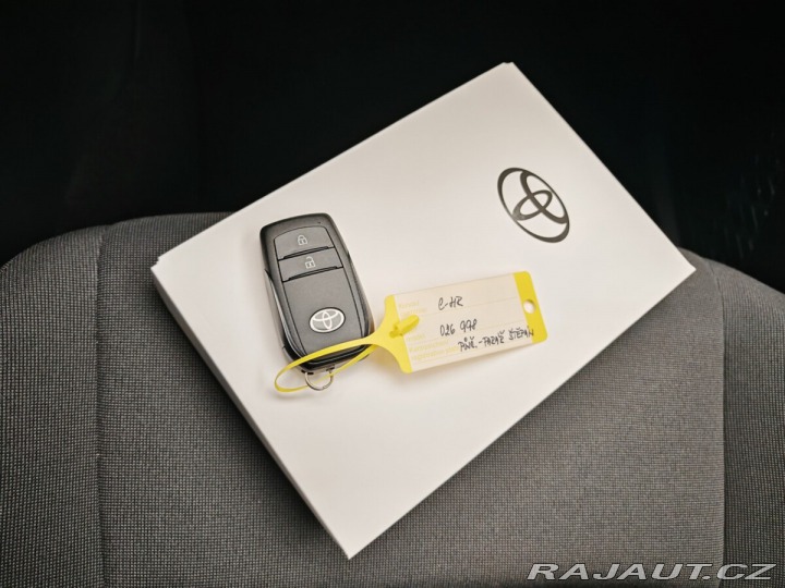 Toyota C-HR 2.0 PHEV 4x2 Style 2024