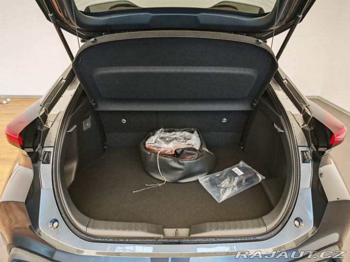 Toyota C-HR 2.0 PHEV 4x2 Style 2024