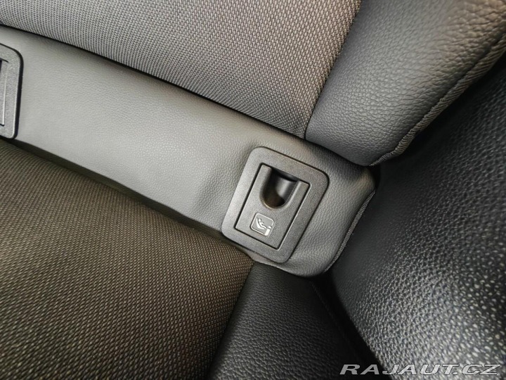 Toyota Corolla 1,8 Hybrid e-CVT GR SPORT 2024