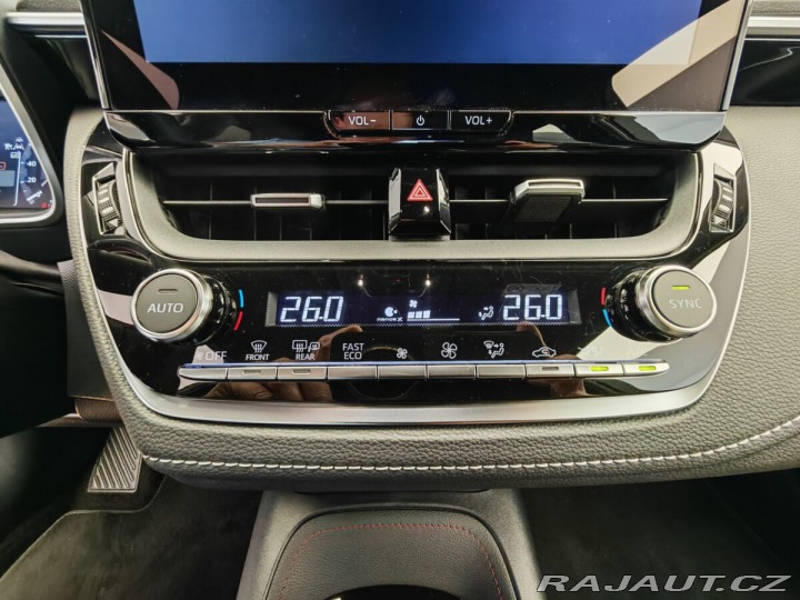 Toyota Corolla 1,8 Hybrid e-CVT GR SPORT 2024
