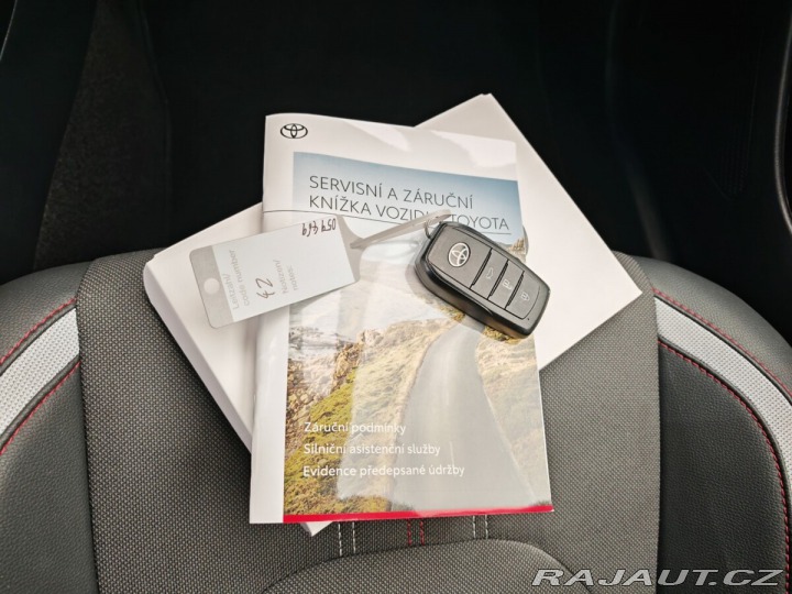 Toyota Corolla 1,8 Hybrid e-CVT GR SPORT 2024