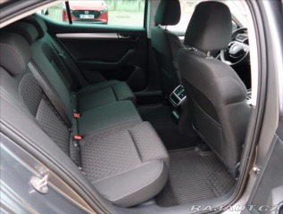 Škoda Superb 2,0 TSi DSG  1 MAJITEL 2023