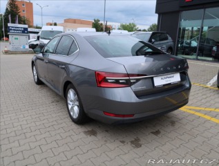 Škoda Superb 2,0 TSi DSG  1 MAJITEL 2023