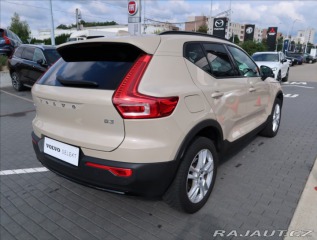 Volvo XC40 2,0 B3 AUT Plus Dark 2024