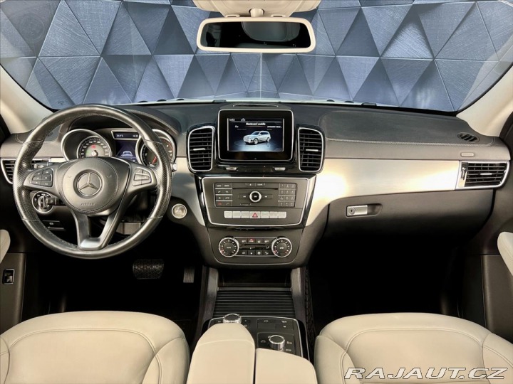 Mercedes-Benz GLS 350d 4MATIC AMG, LED, VZD 2016