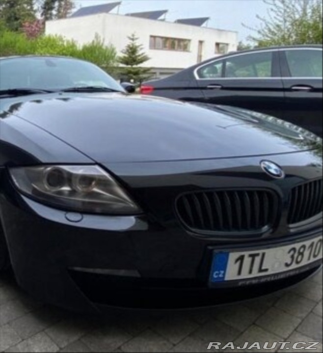 BMW Z4 3,0 si nájezd 112 tis 1800
