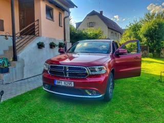 Dodge Durango 3,6   rodinný „tank“ s LP