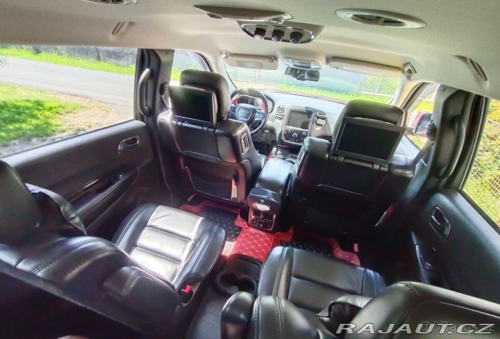 Dodge Durango 3,6   rodinný „tank“ s LP 2014