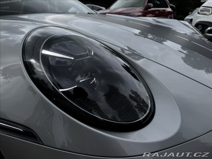 Porsche 911 Carrera GTS Chrono 2024