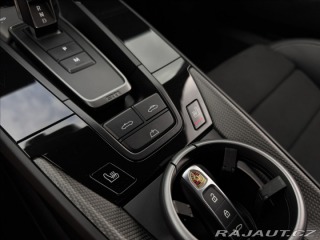 Porsche 911 Carrera GTS Chrono 2024