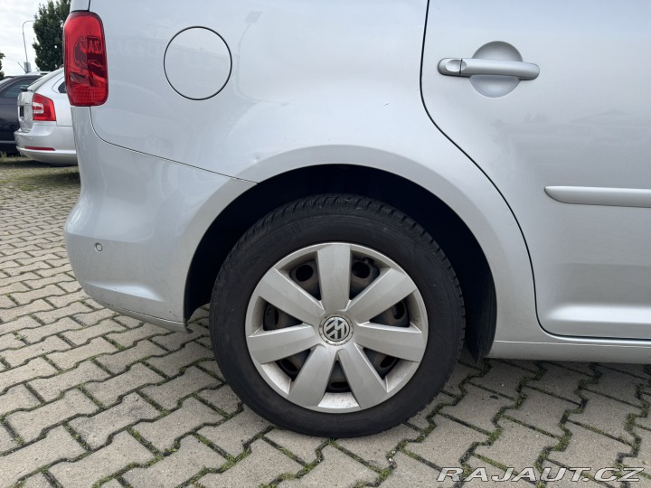 Volkswagen Touran 1,6 TDI 77 KW COMFORT 2013