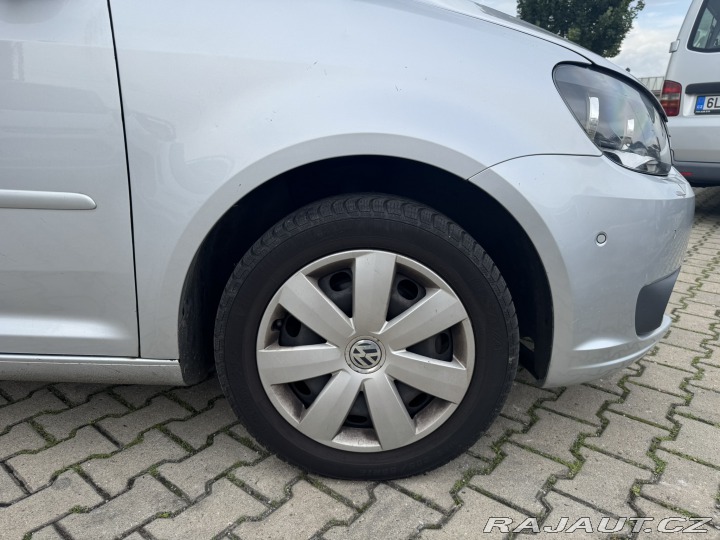 Volkswagen Touran 1,6 TDI 77 KW COMFORT 2013