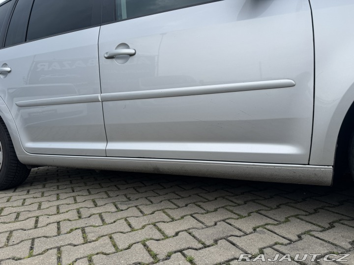 Volkswagen Touran 1,6 TDI 77 KW COMFORT 2013