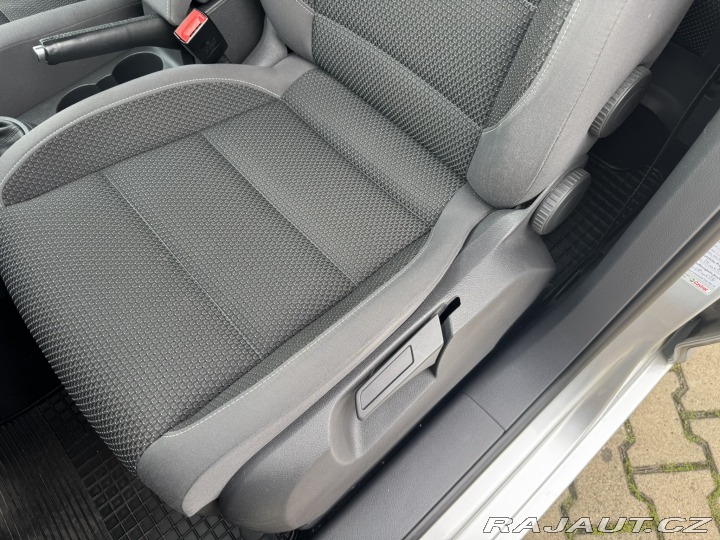 Volkswagen Touran 1,6 TDI 77 KW COMFORT 2013