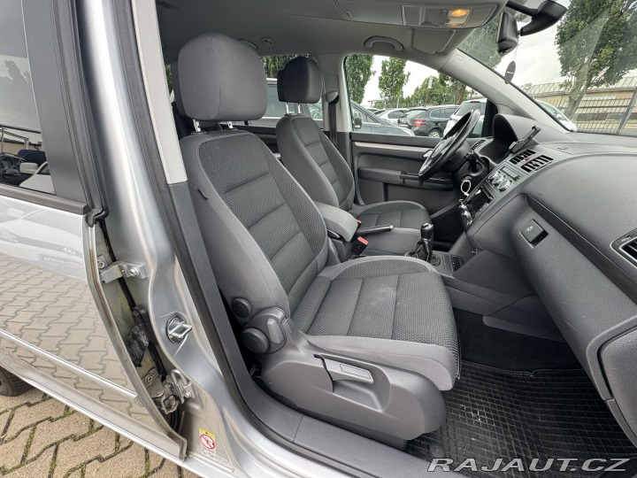 Volkswagen Touran 1,6 TDI 77 KW COMFORT 2013