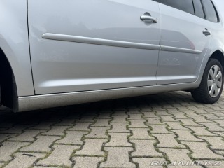 Volkswagen Touran 1,6 TDI 77 KW COMFORT 2013