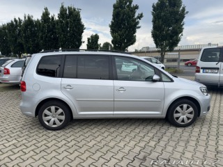 Volkswagen Touran 1,6 TDI 77 KW COMFORT 2013