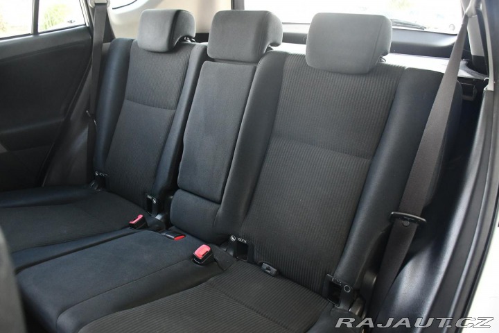 Toyota RAV4 2.0D D4D TAŽNÉ 2xKOLA ČR 2015