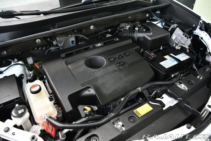 Toyota RAV4 2.0D D4D TAŽNÉ 2xKOLA ČR 2015