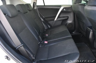 Toyota RAV4 2.0D D4D TAŽNÉ 2xKOLA ČR 2015