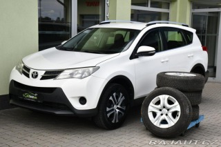 Toyota RAV4 2.0D D4D TAŽNÉ 2xKOLA ČR 2015