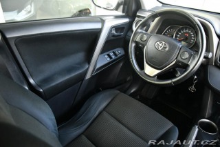 Toyota RAV4 2.0D D4D TAŽNÉ 2xKOLA ČR 2015