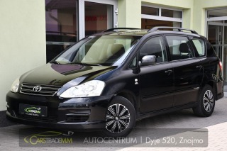 Toyota Avensis Verso 