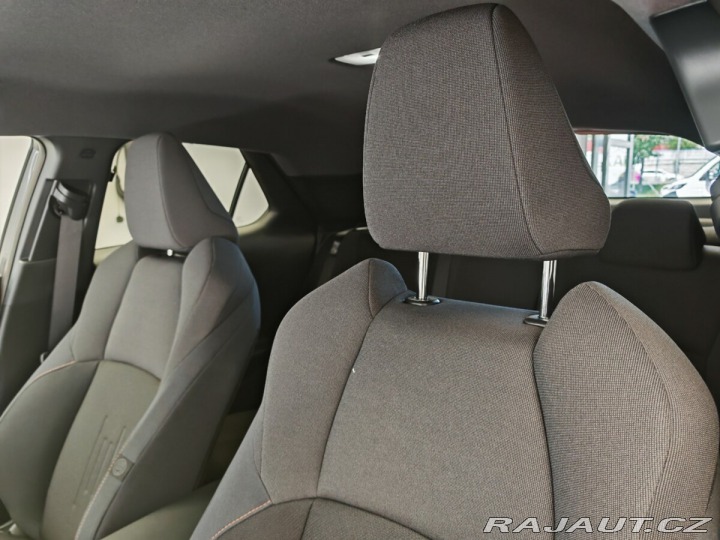 Toyota C-HR 2.0 PHEV 4x2 Style 2025