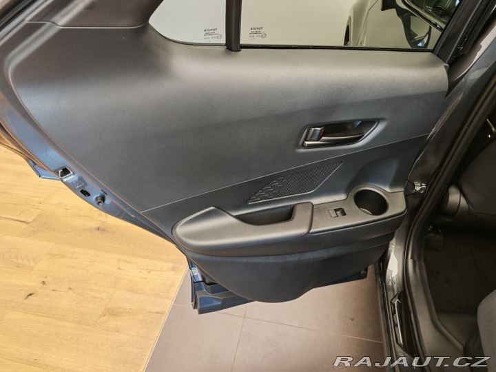 Toyota C-HR 2.0 PHEV 4x2 Style 2025