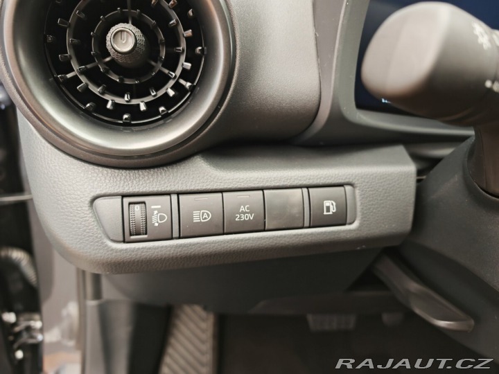 Toyota C-HR 2.0 PHEV 4x2 Style 2024