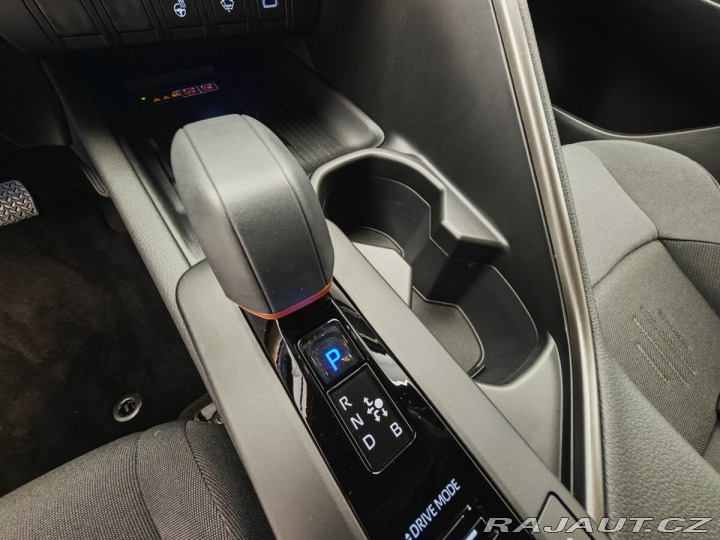 Toyota C-HR 2.0 PHEV 4x2 Style 2025