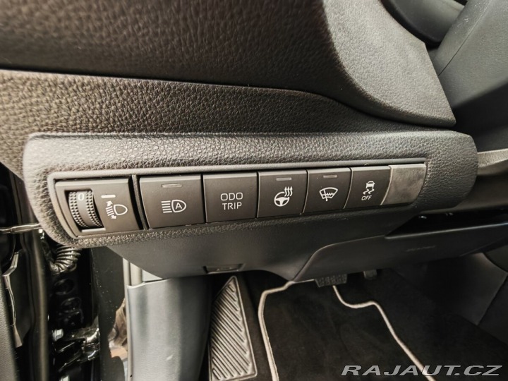 Toyota Corolla 1.8L (HEV speciální) 140 2025