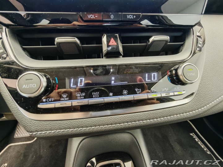 Toyota Corolla 1.8L (HEV speciální) 140 2025