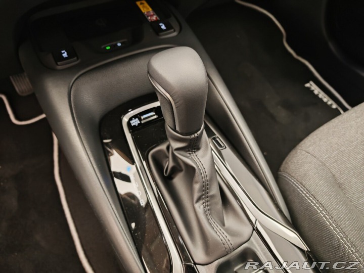 Toyota Corolla 1.8 Comfort Tech 4x2 2025