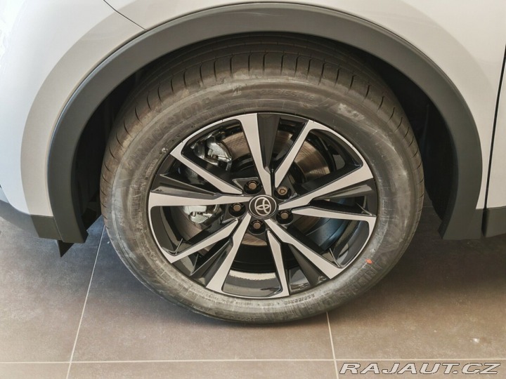 Toyota C-HR 2.0 PHEV 4x2 Style 2024