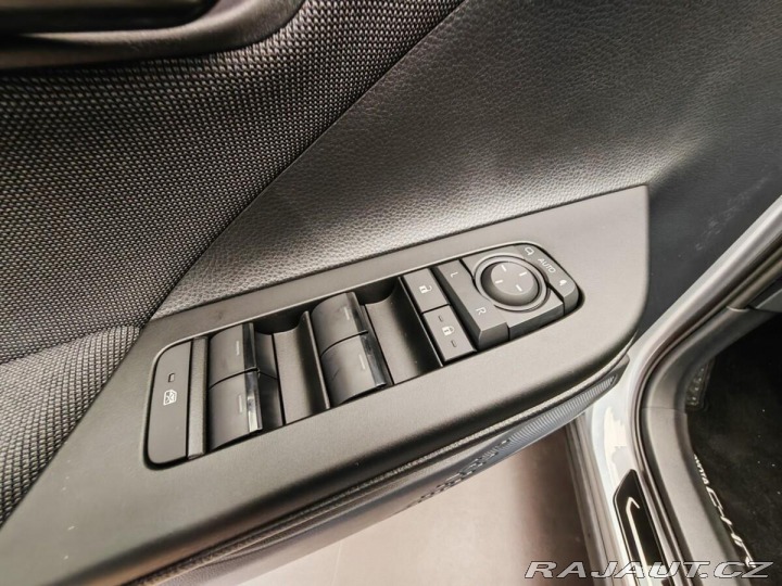 Toyota C-HR 2.0 PHEV 4x2 Style 2024