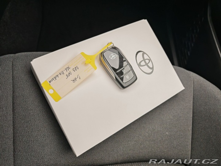 Toyota C-HR 2.0 PHEV 4x2 Style 2024