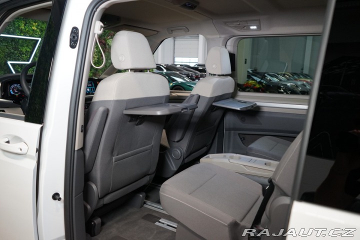 Volkswagen Multivan EDITION*DCC*ACC*ZÁRUKA*MA 2025