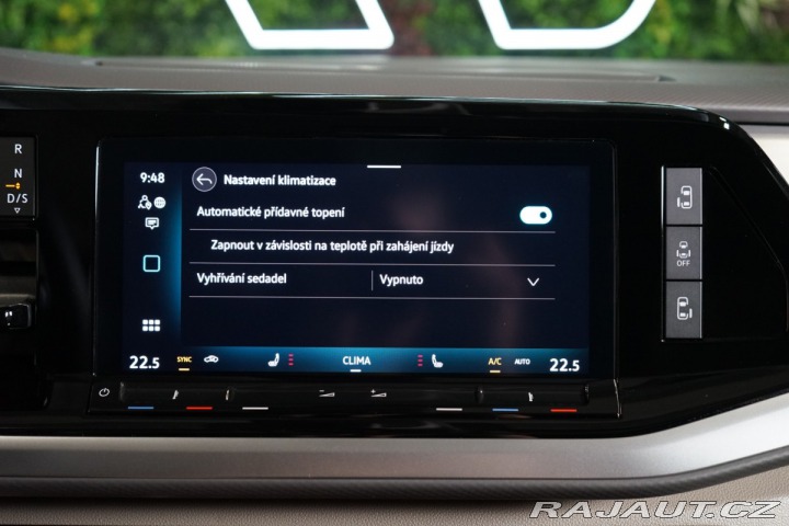 Volkswagen Multivan EDITION*DCC*ACC*ZÁRUKA*MA 2025