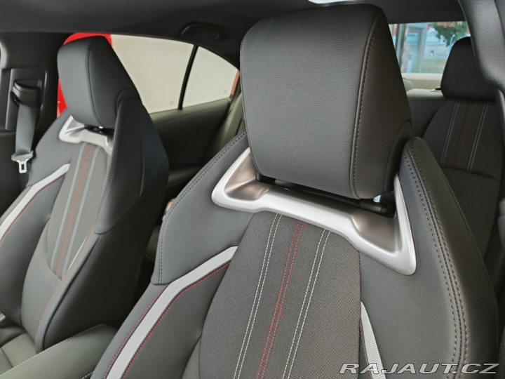 Toyota Corolla 1.8L HEV CVT ZT GR sport 2025