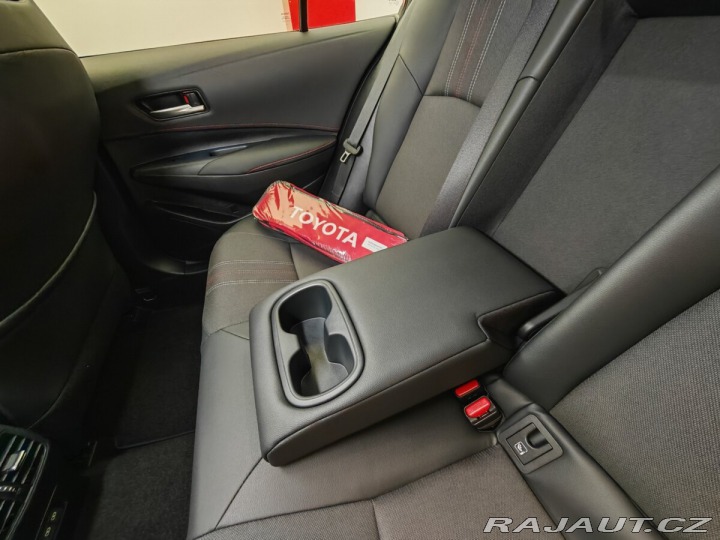 Toyota Corolla 1.8 HEV GR SPORT 2025